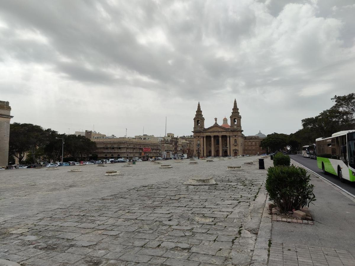 Near Valletta City - Open Views - Ta Tessie Suite In Floriana - Malta Exterior photo